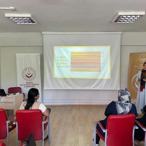 Güçlü Aileler Mutlu Çocuklar - fotoğraf 2