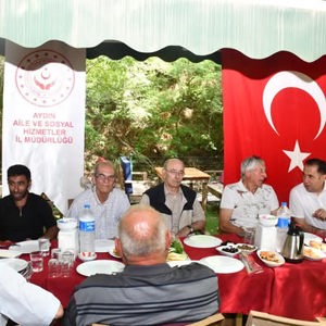 Şehit Babalarımızla Kahvaltı... - fotoğraf 3