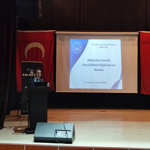 Varto’da Muhtarlara Yönelik Sosyal Hizmetler Bilgilendirme Toplantısı Düzenlendi - fotoğraf 1