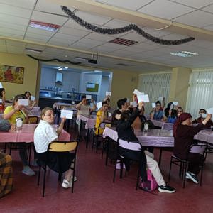 “Bir Mektup Bir Umut” Projesiyle Gönüllere Dokundular - fotoğraf 1