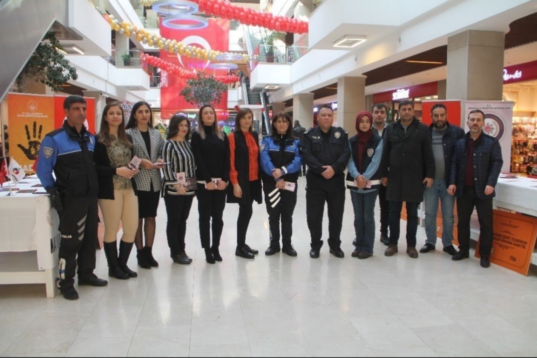 Kadına yönelik şiddet tek tuşla önlenecek