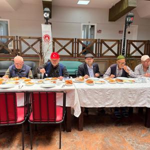 Atakum Huzurevi’nde Babalar Günü Kutlandı - fotoğraf 2