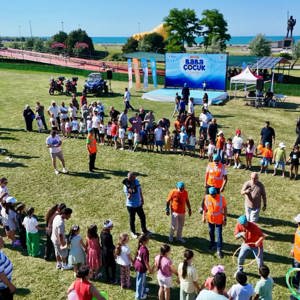 Büyükşehir Belediyesinin koorsinasyonunda düzenlenen Baba-Çocuk Şenliği’nde Vatandaşlarımızla Buluştuk - fotoğraf 6