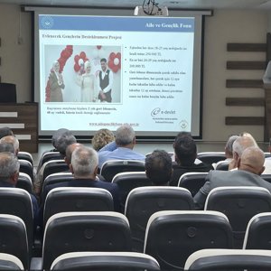 Muhtarlara Yönelik Sosyal Destek Modeli Bilgilendirme Toplantısı Gerçekleştirildi - fotoğraf 1