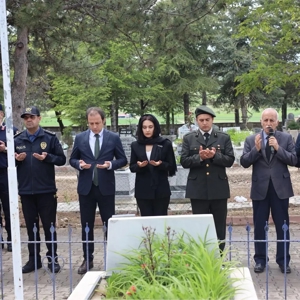 Bayram demek vefa demek. 💐 - fotoğraf 5