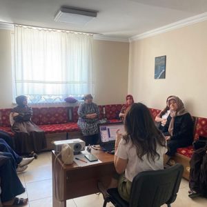 Yenice Aile ve Destek Merkezi Kursiyerlerine Yönelik Bağımlılık Eğitimi Gerçekleştirildi - fotoğraf 1