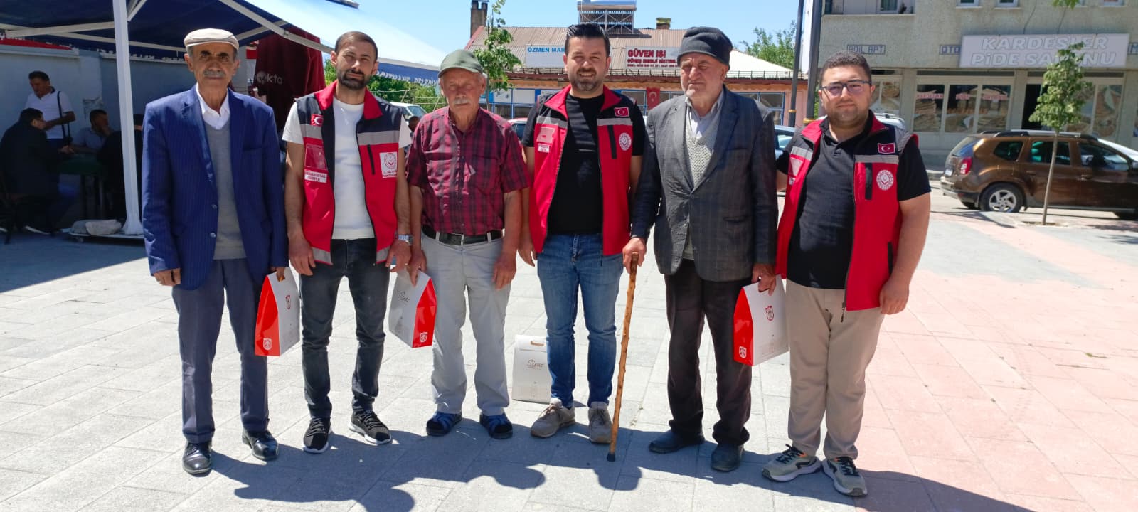 Aziz Şehitlerimizin Kıymetli Emanetlerine Babalar Günü Ziyareti