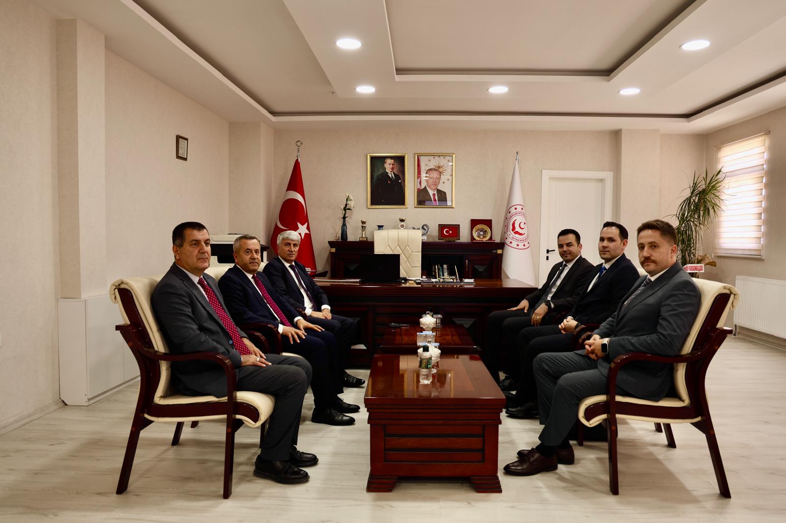 Personel Genel Müdürümüz Sayın Hamza Gökhan Eryılmaz ve beraberindeki heyet il Müdürlüğümüze ziyarette bulundu.