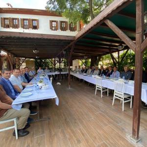 Şehitlerimizin Emaneti Kıymetli Babalarımızla Gönül Sofrasında Buluştuk - fotoğraf 3