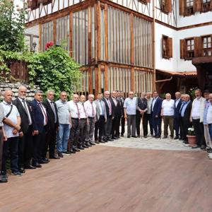 Şehitlerimizin Emaneti Kıymetli Babalarımızla Gönül Sofrasında Buluştuk - fotoğraf 10