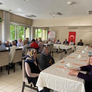  Kaynayan Kazanlar, Komşuya Götürülen Tabaklar Ve Gönüllere Şifa Olan Aşure; Dayanışmanın, Kardeşliğin Ve Paylaşmanın En Güzel Simgelerinden Biridir. - fotoğraf 2