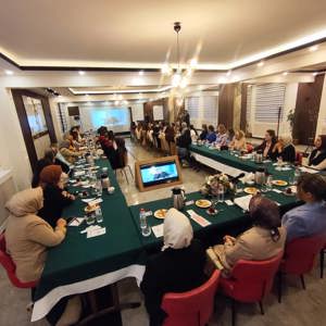 İl Jandarma Komutanlığında Koruyucu Aile Hizmeti Tanıtım Eğitimi Düzenlendi - fotoğraf 2