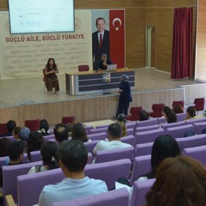 İl Sağlık Müdürlüğü, Personelimize Fiziksel Aktivite ve Sağlıklı Yaşam Konusunda Farkındalık Çalışması Gerçekleştirdi - fotoğraf 3