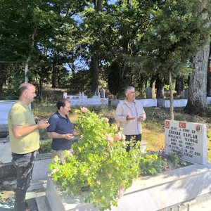 İl Müdürümüzün Babalar Günü’nde Şehit Ailesi ve Gazimize Ziyareti - fotoğraf 1