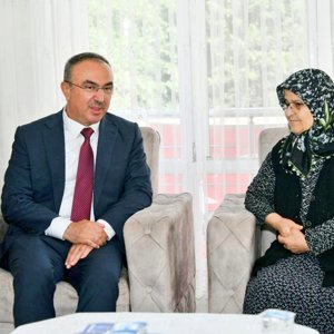 Kıbrıs Gazimiz Hüseyin Dalgıç’ın Ailesine Taziye Ziyareti Gerçekleştirildi - fotoğraf 1