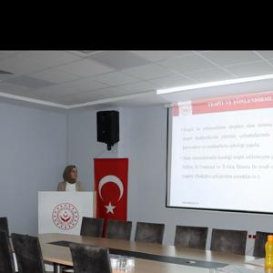 İl Müdürlüğümüz toplantı salonunda Çocuklar Güvende ve Ebeveyn Kaybı Yaşayan Çocuklar birimlerimizin personelleriyle değerlendirme toplantımızı gerçekleştirdik. - fotoğraf 1
