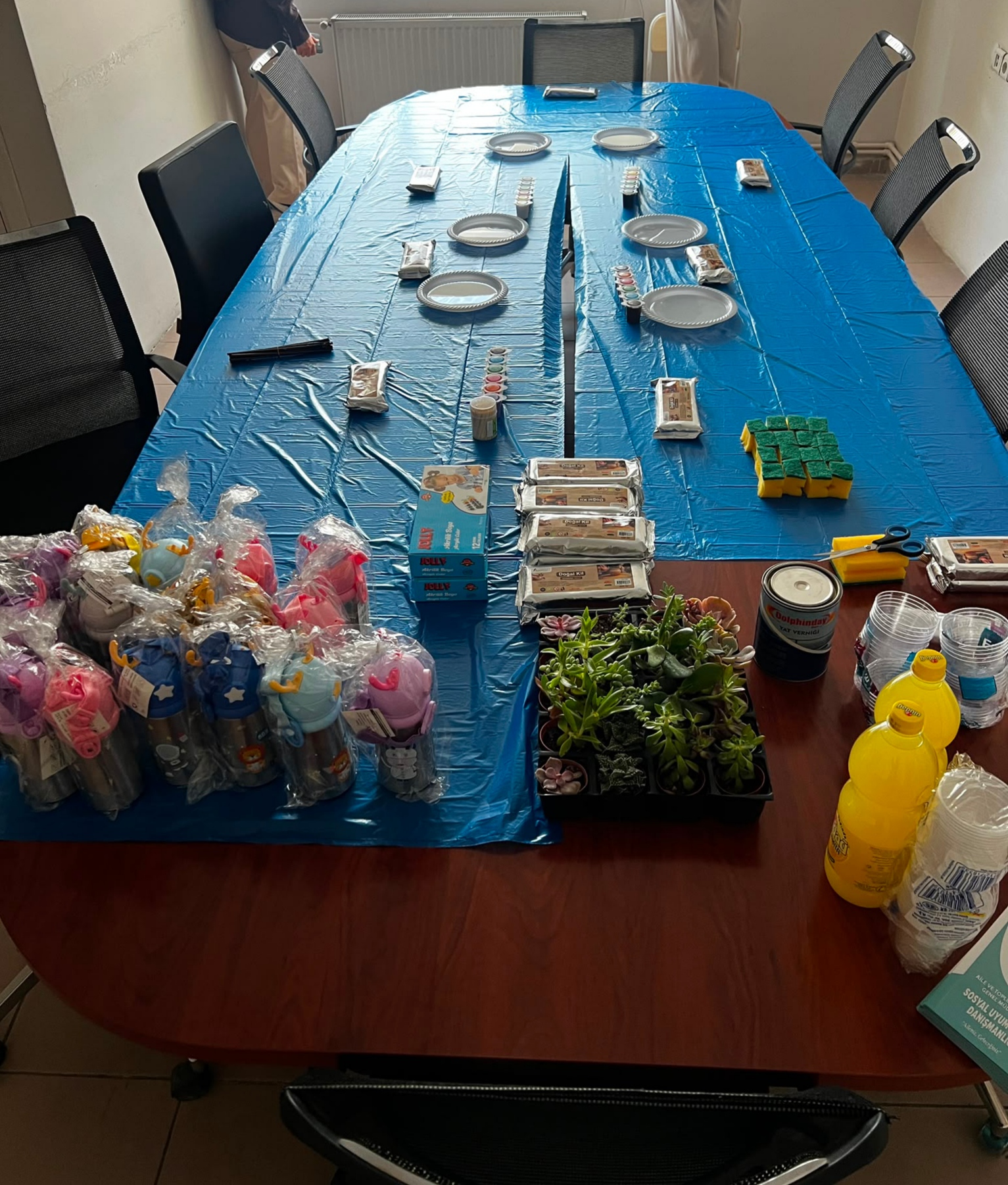 Ebeveyn Kaybı Yaşamış Çocuklara Yönelik Kil Atölyesi Düzenlendi