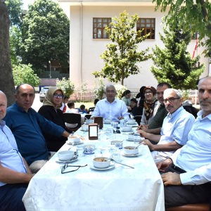 Sırameşeler Çocuk Evleri Sitesi’nde Aşure Günü Bereketi - fotoğraf 5