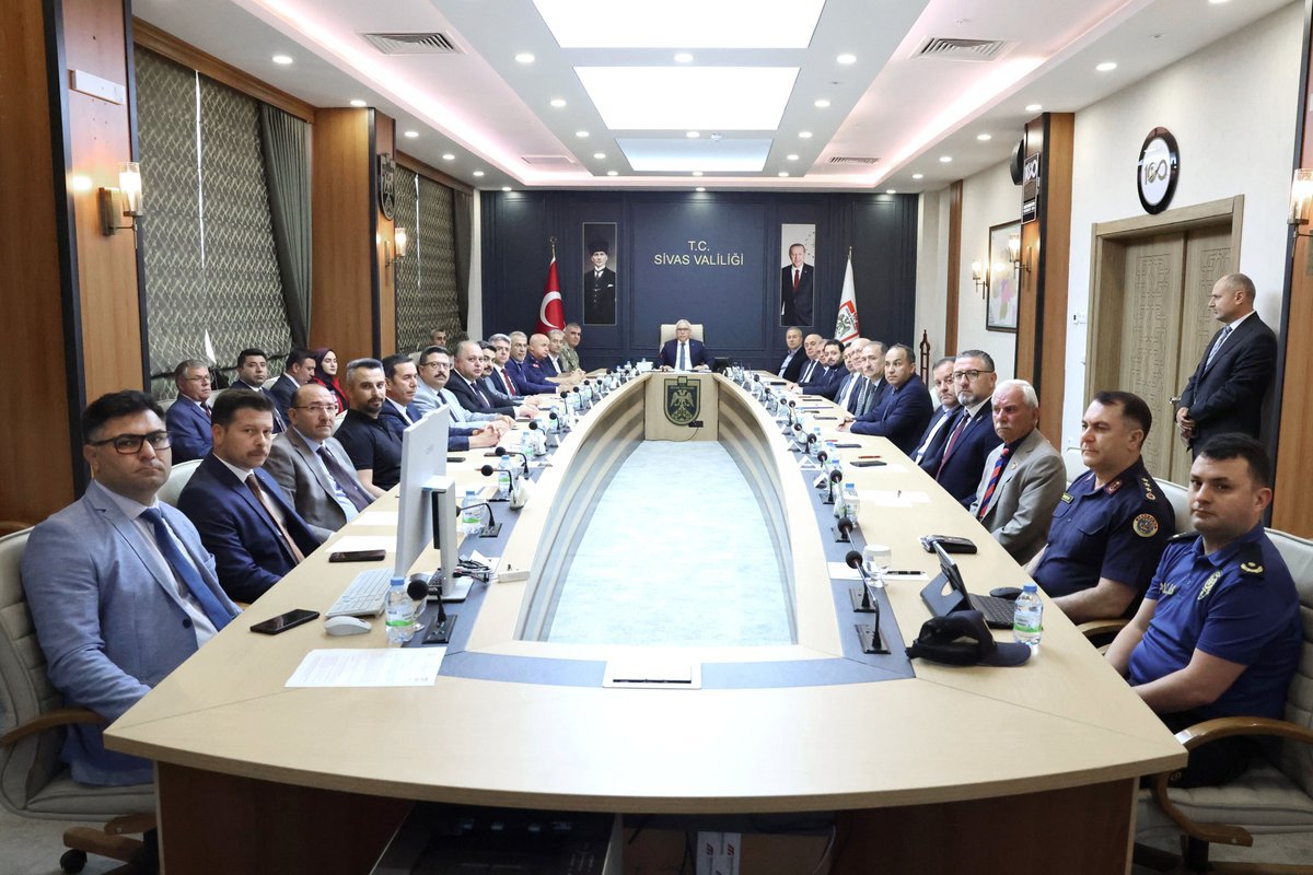 15 Temmuz Demokrasi ve Millî Birlik Günü Anma Programlarına İlişkin Koordinasyon Toplantısı Düzenlendi