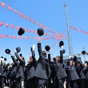 Sivas Polis Meslek Yüksekokulunda 23. Dönem Mezuniyet Töreni Gerçekleştirildi - fotoğraf 2