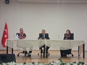 Toplumda farkındalık oluşturmak amacıyla "Koruyucu Aile Hizmet Modeli" kapsamlı bir şekilde tanıtıldı.