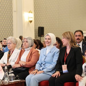 Bakanımız Göktaş, Gönül Elçileri Koruyucu Aile Vizyon Çalıştayı açılışında konuştu - fotoğraf 2