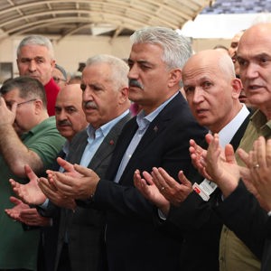 Kıbrıs Gazisi Cemil Müderrisoğlu Son Yolculuğuna Uğurlandı. - fotoğraf 6