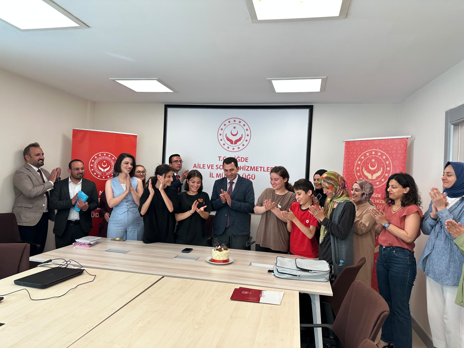 📌Karne Sevinci Paylaşınca Daha Güzel