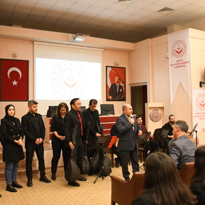 İl Müdürlüğümüz bünyesinde kurulan “Ay Yıldız Türk Halk Müziği Korosu” ve Bağlama Kursu Etkinliği - fotoğraf 8
