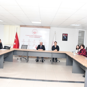Kadın Kuruluş Müdürlerimiz ile Toplantı Gerçekleştirdik - fotoğraf 1