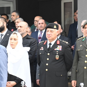 18 Mart Çanakkale Zaferi nedeniyle Uncalı Şehitliğinde düzenlene anma programına katıldık  - fotoğraf 2