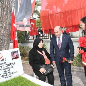 18 Mart Çanakkale Zaferi nedeniyle Uncalı Şehitliğinde düzenlene anma programına katıldık  - fotoğraf 5