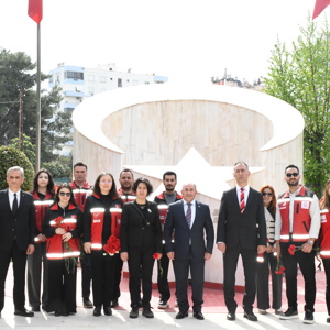 18 Mart Çanakkale Zaferi nedeniyle Uncalı Şehitliğinde düzenlene anma programına katıldık  - fotoğraf 8