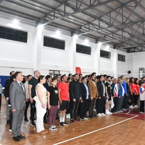 İl Müdürlüğümüz ve bağlı kuruluş personellerimiz arasında düzenlenen 3. Geleneksel Voleybol Turnuvası başladı - fotoğraf 3