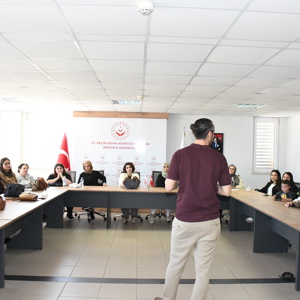 Çocuklarda Davranış Problemleri ve Başa Çıkma Yöntemleri konusunda eğitim verildi - fotoğraf 4