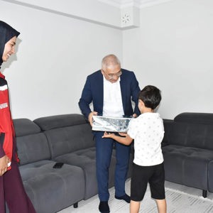 Bir Yuva, Bir Umut: Koruyucu Ailelerimizin Yanındayız - fotoğraf 1