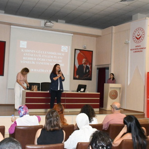 Rehber Öğretmenlerimize Eğitim Düzenledik - fotoğraf 2
