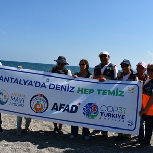 Dünya Çevre Günü’nde Konyaaltı Sahili’nde Bir Araya Gelerek Çevremiz İçin Farkındalık Oluşturduk - fotoğraf 3