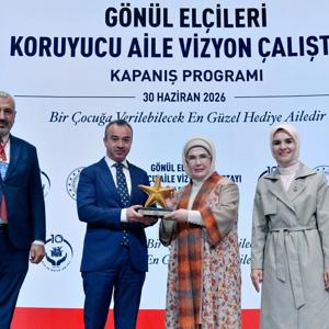 Emine Erdoğan Hanımefendi ve Bakanımız Göktaş "Gönül Elçileri Koruyucu Aile Vizyon Çalıştayı Kapanış Programı"na katıldı - fotoğraf 23