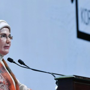 Emine Erdoğan ve Bakanımız Göktaş "Gönül Elçileri Koruyucu Aile Vizyon Çalıştayı Kapanış Programı"na katıldı - fotoğraf 2