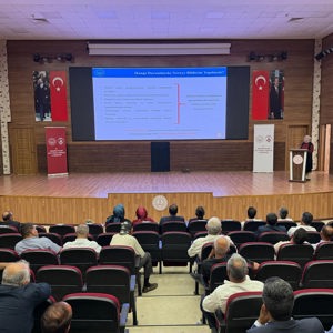 Sosyal Risk Haritası Kapsamında Muhtarlara Bilgilendirme Toplantısı Düzenlendi - fotoğraf 6