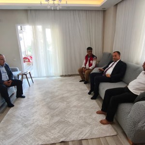 Babalar Günü vesilesiyle aziz şehidimiz Hüseyin KOROÇ’un kıymetli babası Ahmet KOROÇ’u ziyaret ettik. - fotoğraf 2