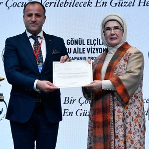 Şanlıurfa'ya Geçici Koruyucu Aile Hizmeti Özel Ödülü - fotoğraf 2