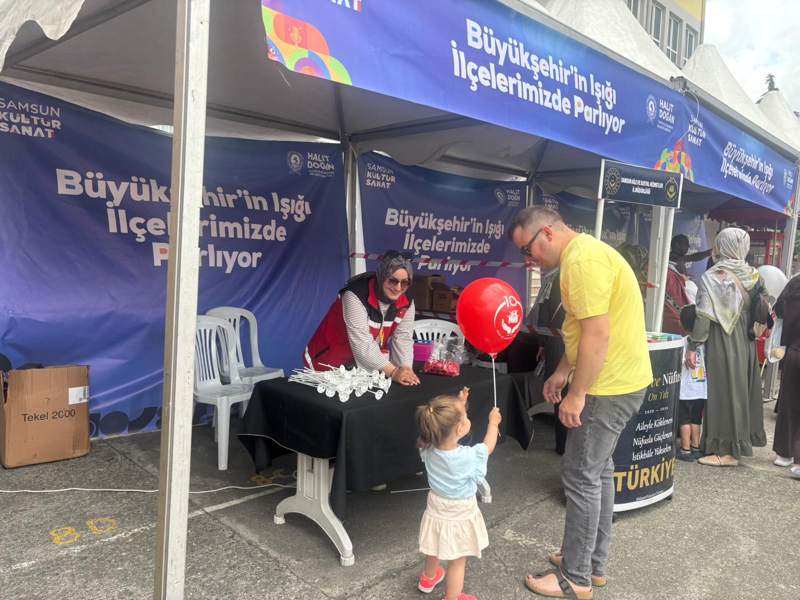 Canik ve Tekkeköy Çocuk Şenliklerinde Çocuklarımız ve Ailelerimizle Buluştuk