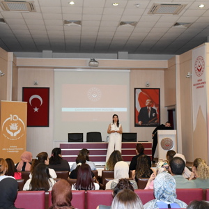Sosyal ve Ekonomik Destek Hizmetleri Kapsamında Meslek Elemanlarına Yönelik Hizmet İçi Eğitim Gerçekleştirildi - fotoğraf 3