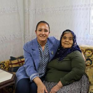 Sayın Valimiz Tülay BAYDAR BİLGİHAN , aile ziyaretleri kapsamında; - fotoğraf 1