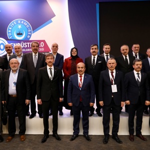 Bakan Selçuk: “Bilişim Sektöründe İşbaşı Eğitim Programı Ödemesini Günlük 85 TL’ye Çıkardık” - fotoğraf 3