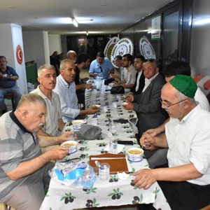 Türkiye Gaziler ve Şehit Aileleri Vakfı’nda Aşure Programı Düzenlendi - fotoğraf 7
