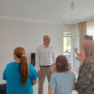 Bakım ve Rehabilitasyon Merkezi Müdürlüğüne Bağlı Çocuk Evleri Ziyareti - fotoğraf 2