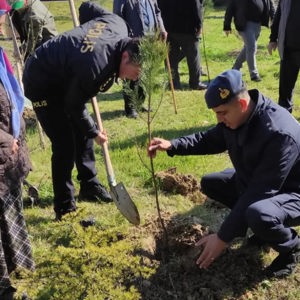 Dünya Ormancılık Günü ve Orman Haftası’nda Fidanlar Toprakla Buluştu - fotoğraf 2